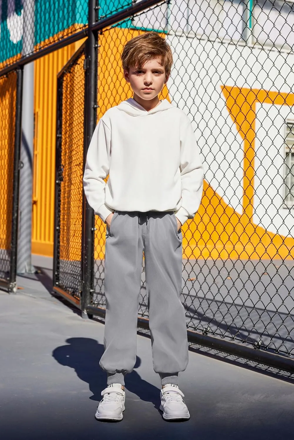 Arshiner Boys Casual Pants Kids Elastic Waist Drawstring Jogger Pants Boys Sweatpants with Zipper Pockets 3-12 Years