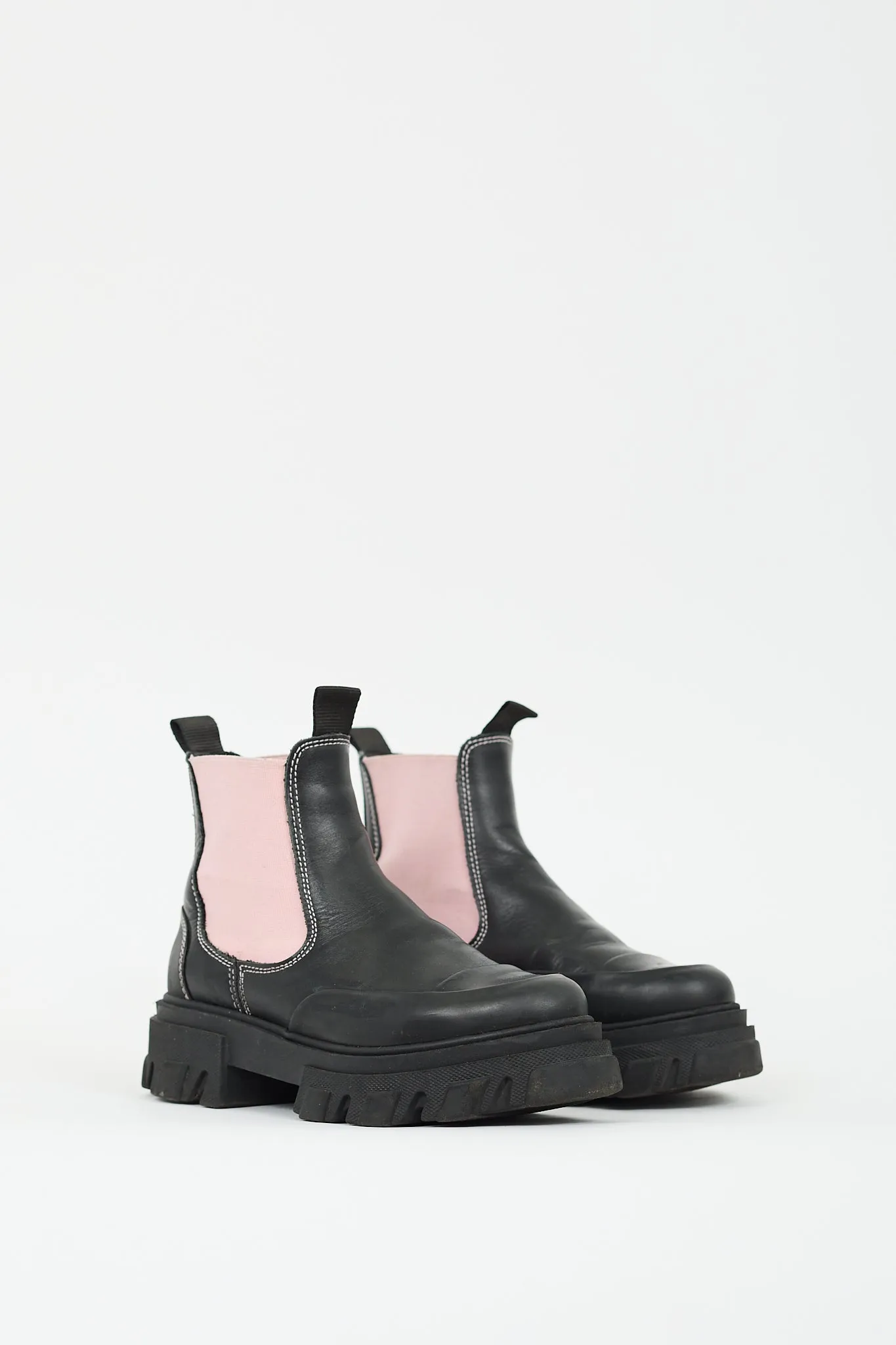 Black & Pink Leather Chelsea Boot