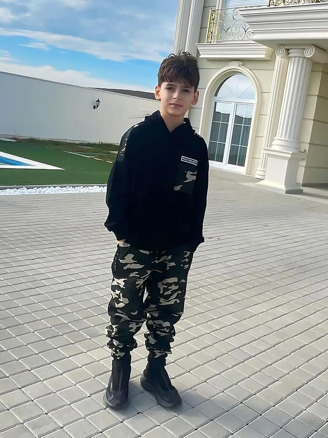 LOLANTA Camo Clothes for Boys Long Sleeve Hoodie and Pants Sets Kids 2 Piece Casual Outfits Sweatsuits