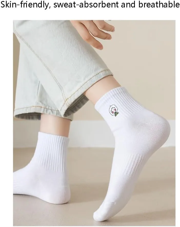 Women Socks Cute Cotton Athletic Sport Casual Crew Socks Fun Pattern Novelty Girls Sock for Everyday Work School