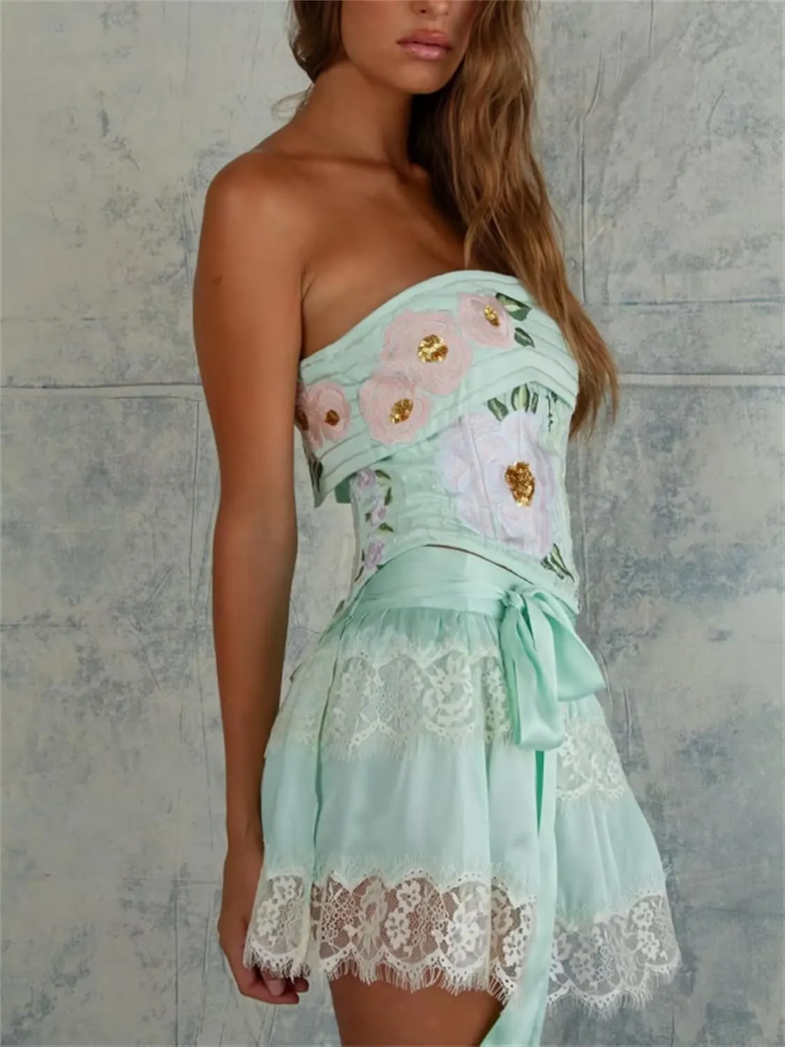 Women Y2k Lace Mini Skirt Half Slip Low Rise Ruffle Skirts Satin Patchwork Lace Trim Pleated Short Skirts Party