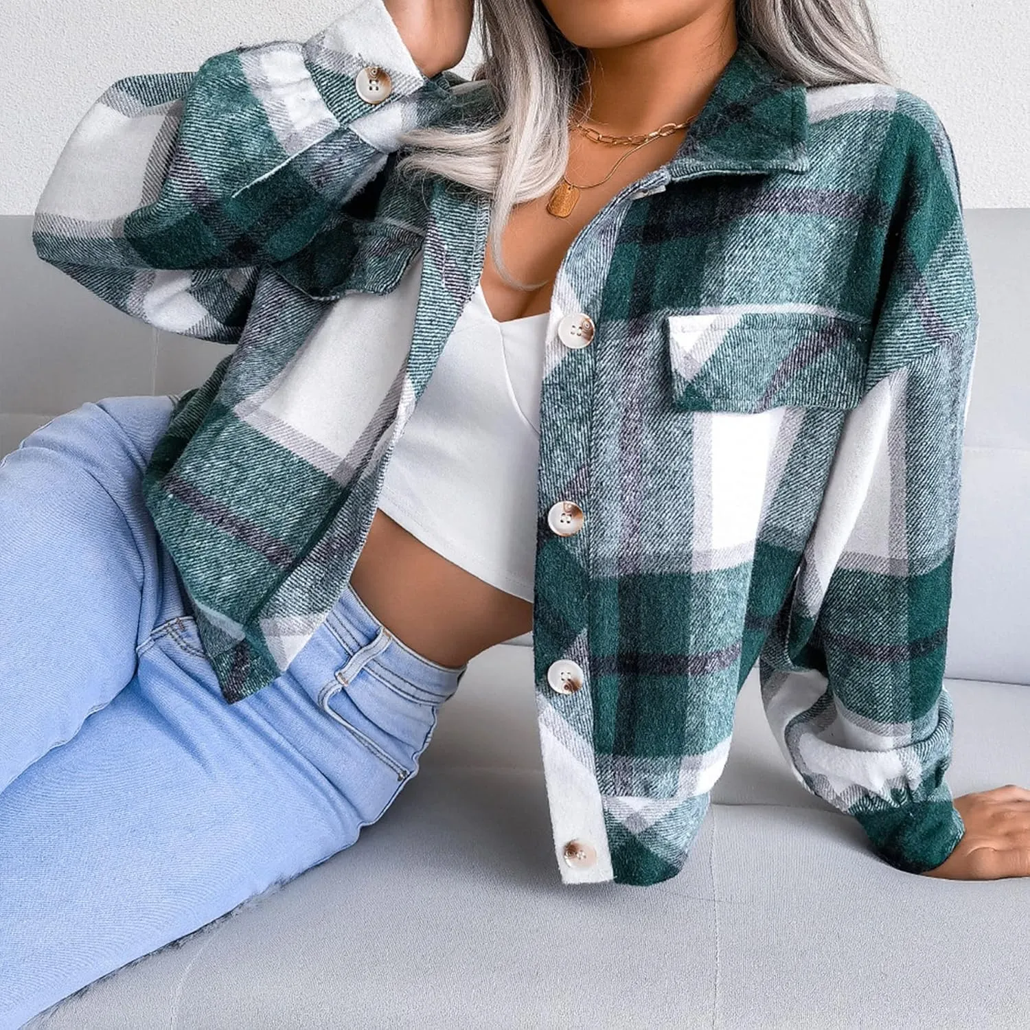 Womens Cropped Flannel Plaid Jacket Fashion Button Down Wool Blend Coat Long Sleeve Shacket Shirts Tops
